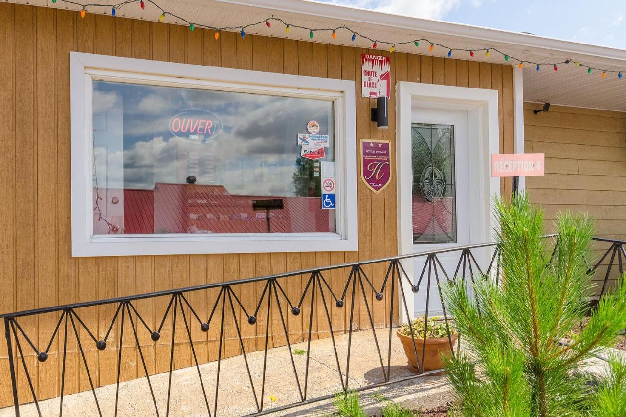 Le Saint Alex Motel Eksteriør billede